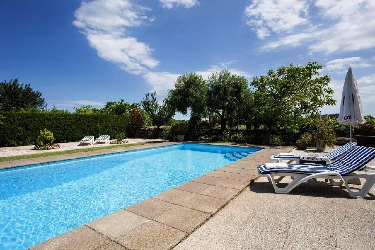 Suari Villa *