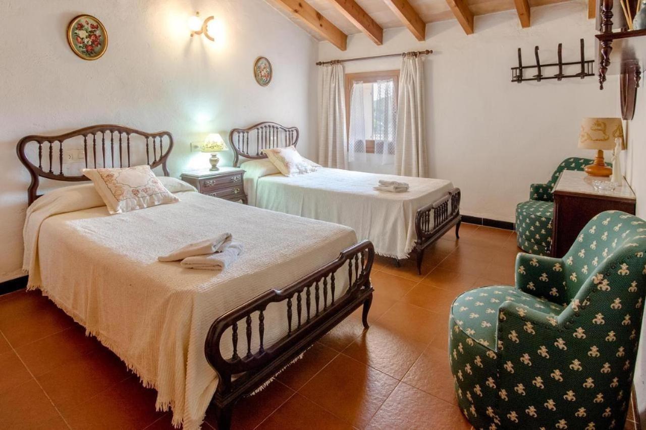 Suari Villa *